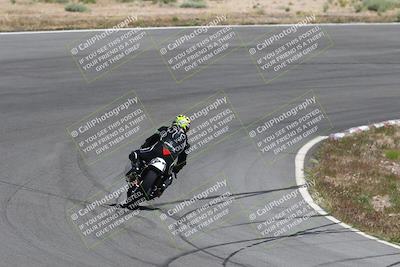 media/Apr-20-2025-AHRMA (Sun) [[393a79c373]]/Race/Group 8/Turn 4b/